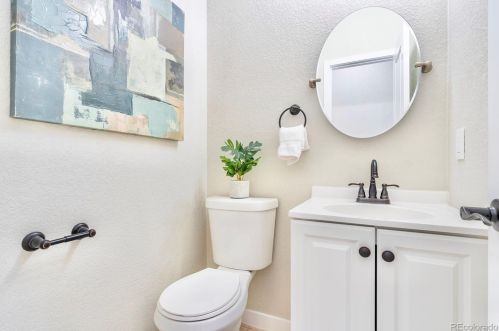 8180 54th Pl, Arvada CO  80002-3514 exterior