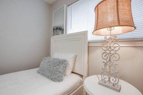 2129 Richbrook Dr, Garland TX 75044-7121 exterior