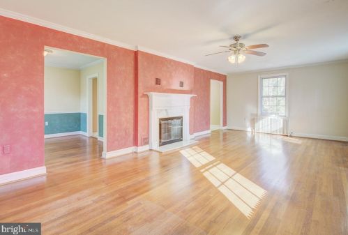 12500 Meadowood Dr, Silver Spring MD 20904-2928 exterior