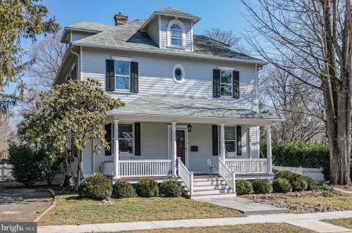 10 Green Ave, Trenton, NJ 08648-1624