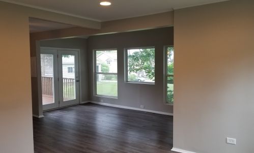 7717 Orchard Rd, Bull Valley, IL 60097-9255