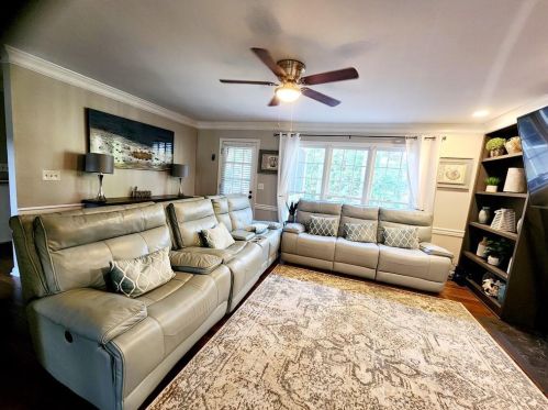 1618 Brentwood Xing, Conyers GA  30013-2194 exterior