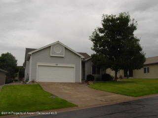 235 Limberpine Cir, Parachute, CO 81635-5601
