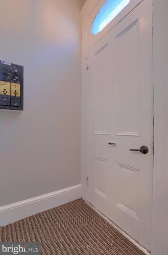 26 Vine St, Lancaster PA  17603-5259 exterior