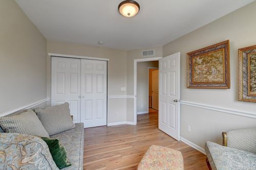 15655 Kettle Pl, Englewood CO  80112-4748 exterior