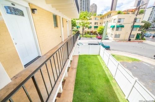 1909 Kahakai Dr, Honolulu HI  exterior