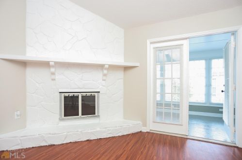 206 Oak Cir, Stockbridge GA  30281-3312 exterior