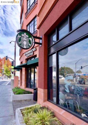 2400 Dowling Pl, Berkeley CA  94705-2085 exterior