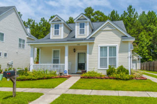 548 Delafield Dr, Summerville SC  29483-7069 exterior