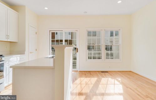 8517 Cameron St, Silver Spring MD 20910-3466 exterior