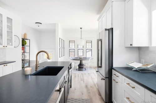 838 Fillmore St, Denver CO  80209-4819 exterior