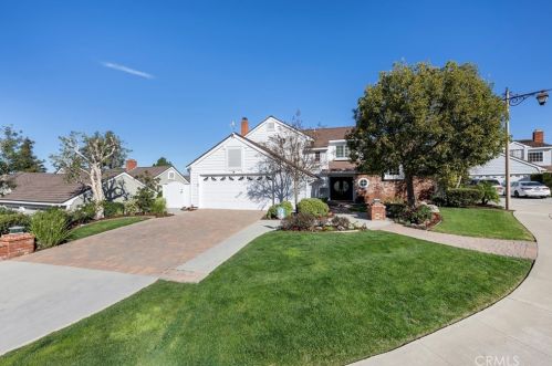 560 Weymouth Ct, Anaheim, CA 92807-4627