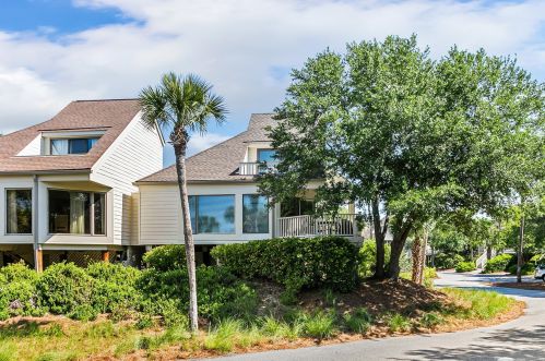 736 Spinnaker Beachhouse Vl, Johns Island, SC 29455-6108