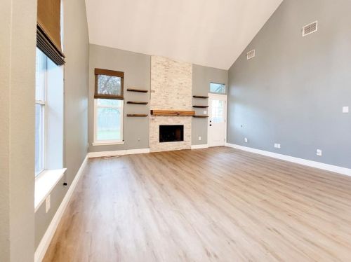 3300 Bratton Heights Dr, Austin TX  78728-3660 exterior