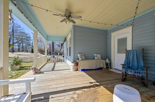 1109 Church St, Smyrna GA  30080-3515 exterior