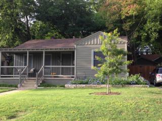 608 46th St, Austin TX  78751-3213 exterior