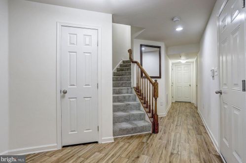 9426 Chessie Ln, Columbia, MD 21046-1913