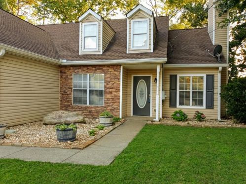 221 Hillcrest Rdg, Holly Springs, GA 30115-4218