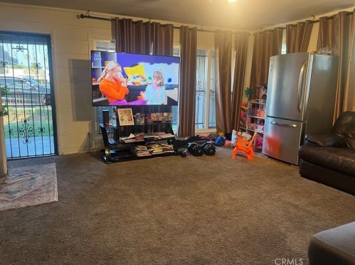 3374 Madison St, Riverside CA  92504-4144 exterior