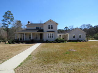 1145 Mallard Pointe Dr, Douglas, GA 31535-7328