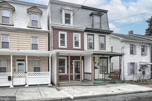 634 2nd St, Harrisburg, PA 17113-1584
