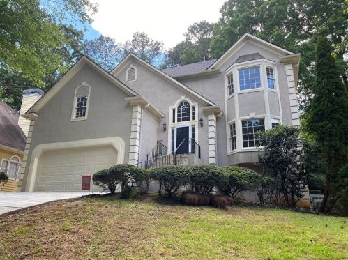 4373 Laurian Dr, Kennesaw, GA 30144-5147