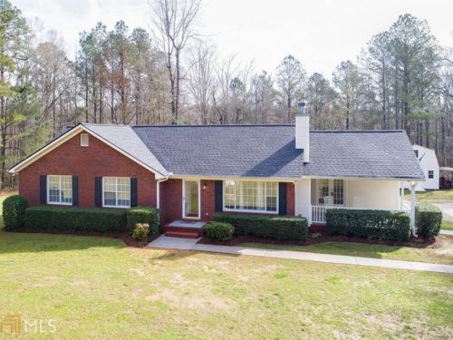 200 Lake Amah Lee Rd, Hampton, GA 30228-1936
