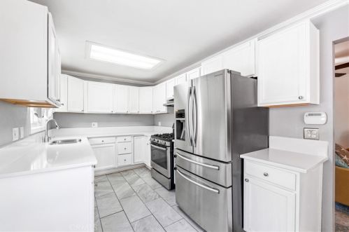 17011 Osage Ave, Torrance CA  90504-1023 exterior