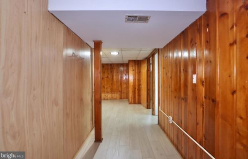 1110 Ruatan St, Silver Spring MD 20903-3319 exterior