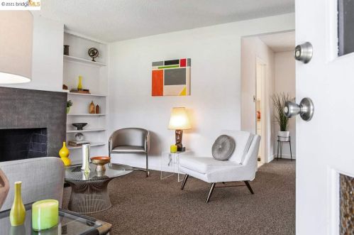 20246 Stanton Ave, Hayward, CA 94546-5224