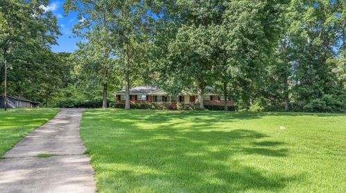 609 Old Jackson Rd, Mcdonough, GA 30252-7016