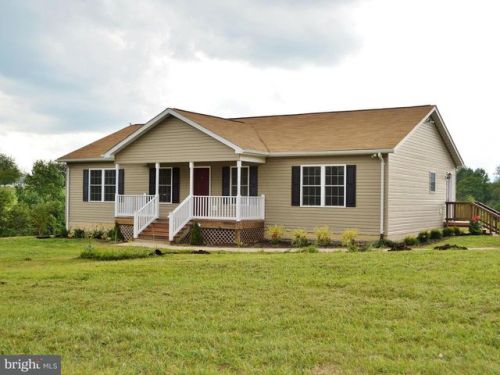7595 Griffinsburg Rd, Boston, VA 22713-4266