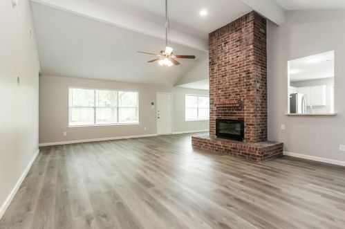 2306 Old Dixie Dr, Richmond TX  77406-6815 exterior