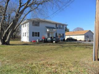 770 7th St, Vineland, NJ 08360-5741