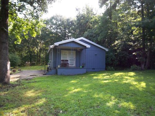 24 Shady Ln, Jackson, GA 30233-6556