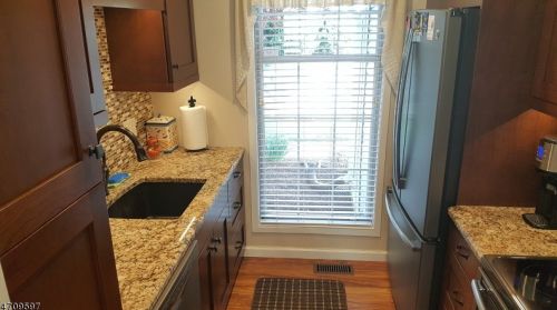 30 Green Heron Dr, Hackettstown NJ  07840-3305 exterior