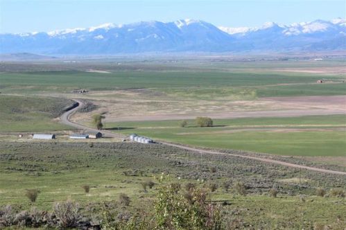 53365 Jimmy Creek Rd, North Powder, OR 97867