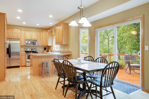17395 Killarney Ave, Prior Lake, MN 55372-2680