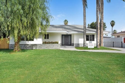 3921 Lafayette St, Riverside, CA 92503-3832