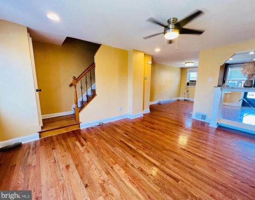 1618 52nd St, Philadelphia PA  19143-5010 exterior