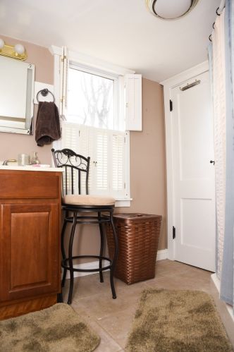 8342 Main St, Nelson IL  61021-9406 exterior