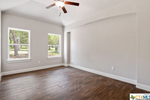 2820 Puter Creek Rd, Spring Branch TX  78070 exterior