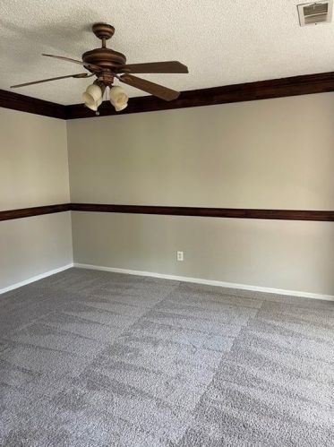 6424 Berryside Dr, Lithonia, GA 30058-3014