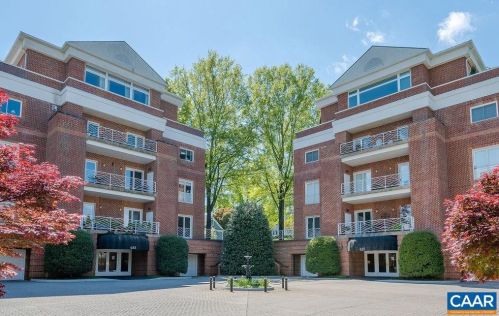 625 Worthington Dr, Charlottesville, VA 22903-4659