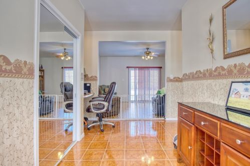10296 Timberland Dr, Wheatfield, IN 46392-9327