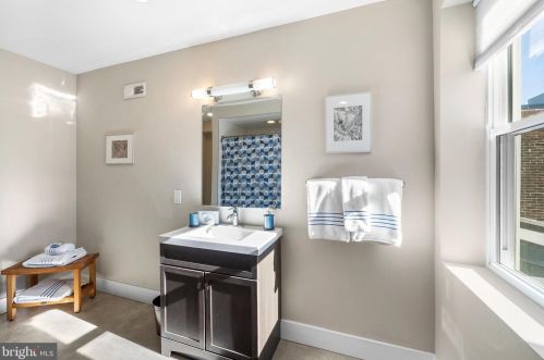 1636 Eyre St, Philadelphia PA  19125-2420 exterior