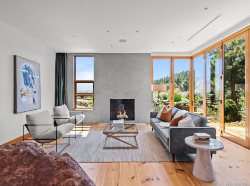 807 Timber Ln, Boulder CO  80304-0487 exterior