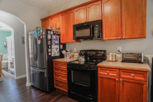 122 Laurel Oaks Ln, Jefferson GA  30549-5554 exterior