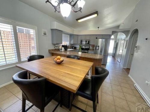 4907 Briarcrest Dr, Pueblo CO  81005-5591 exterior