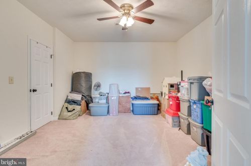 1942 Fairview Dr, Berkeley Springs WV  25411-3219 exterior